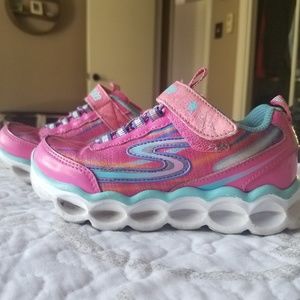 Sketchers tennies